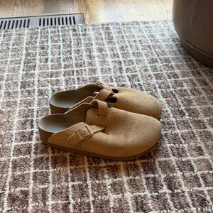 Birkenstock Boston Soft Footbed - Suede (Unisex)